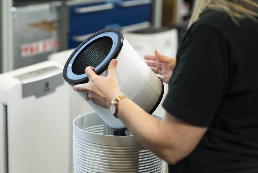 Laboratoriet undersöker hur enkelt det är att rengöra och byta filter. Foto: Redshift Photography