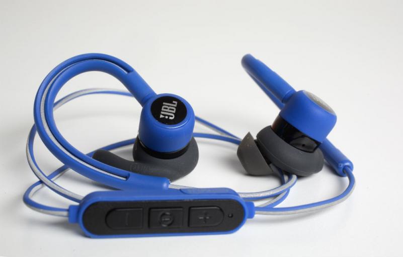 test trådlösa in-ear-hörlurar - Contour | Bäst i test